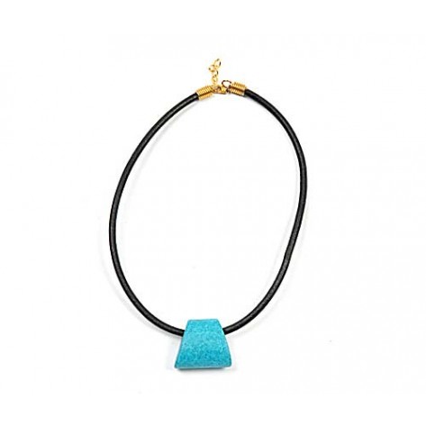Colier dama - pandantiv piatra usoara -  albastru marin...OFERTA !!